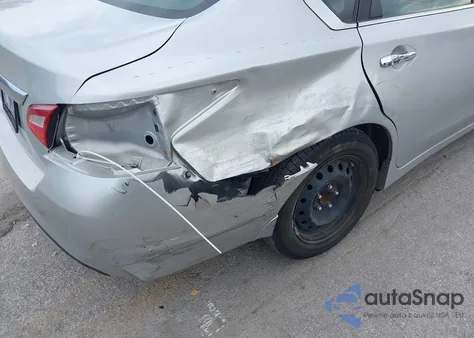 2016 Nissan Altima 2.5 S из США, поврежденный, VIN 1N4AL3AP8GC203208